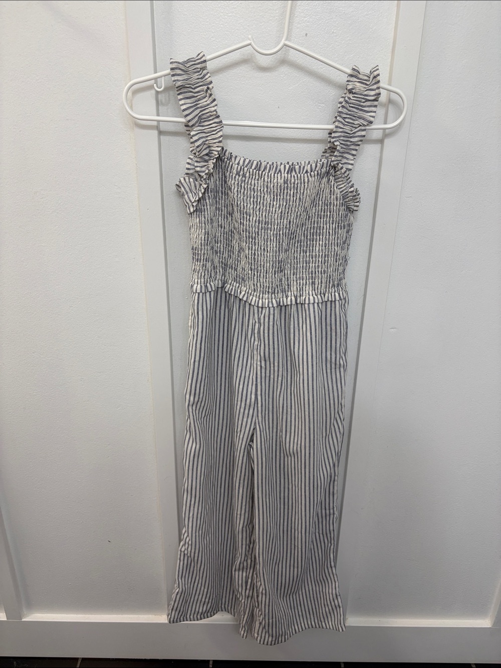 Old Navy girls romper white with blue strips girls L